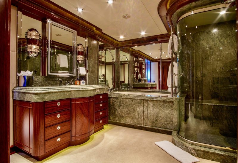 dkr.masterbath1.rt1.DSC01982-Enhanced-NR copy 2